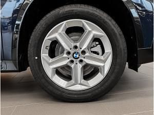 Neu BMW X1 xLine 156 PS (114 kW) 2026 Blau (night dusk blue) SUV