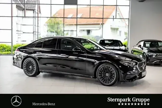 Gebraucht Mercedes E450 AMG 367 PS (269 kW) 2025 Lack obsidianschwarz Limousine