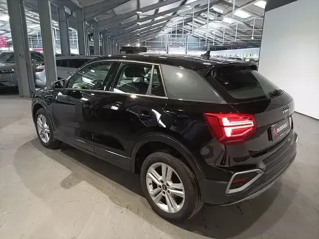 Gebraucht Audi Q2 Advanced 150 PS (110 kW) 2023 Schwarz SUV