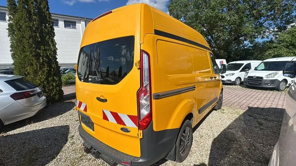 Gebraucht Ford Transit Custom Trend 125 PS (91 kW) 2016 Gelb Van / Kleinbus
