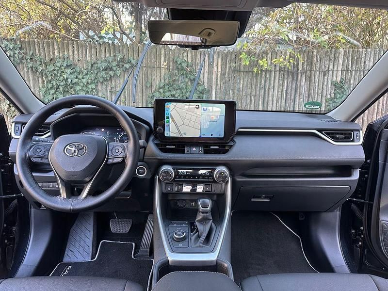 Gebraucht Toyota RAV4 Team 222 PS (163 kW) 2024 Schwarz SUV