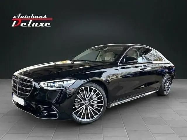Schwarz Gebraucht 2023 Mercedes S400 AMG line Limousine | 119.900 € - Bild 1/4