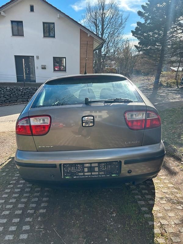 Gebraucht Seat Leon 75 PS (55 kW) 2003 Grau Kleinwagen