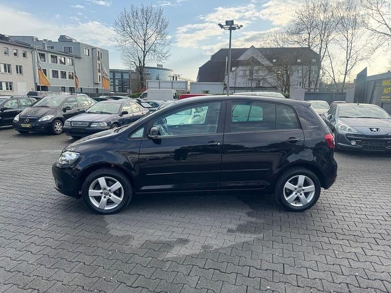 Gebraucht VW Golf Plus Cross Team 122 PS (89 kW) 2010 Schwarz Van / Kleinbus