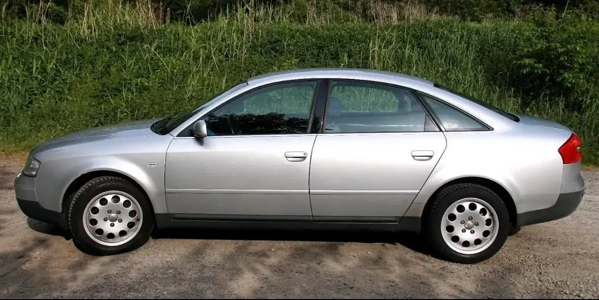 Gebraucht Audi A6 150 PS (110 kW) 2000 Silber Limousine