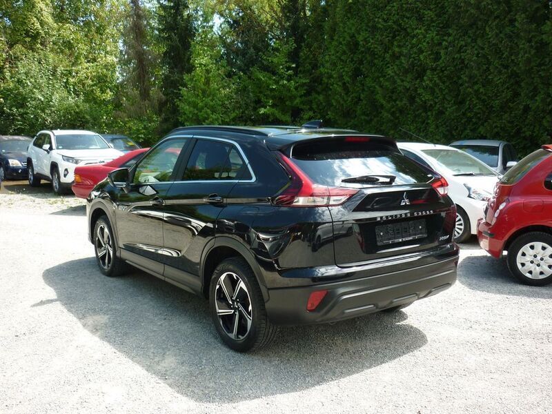 Gebraucht Mitsubishi Eclipse Cross 188 PS (138 kW) 2021 Pantherschwarz (p) SUV