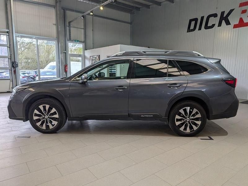 Gebraucht Subaru Outback Platinum 169 PS (124 kW) 2023 Weiß Kombi