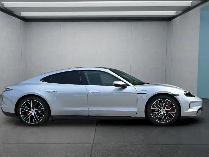 Gebraucht Porsche Taycan 4S 439 kW (598 PS) 2024 Silber Limousine