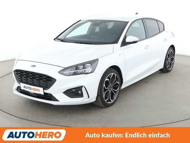 Gebraucht Ford Focus ST-Line 125 PS (91 kW) 2022 Weiß Limousine