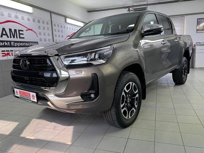 Neu Toyota HiLux Executive 204 PS (150 kW) 2026 Grün Pickup