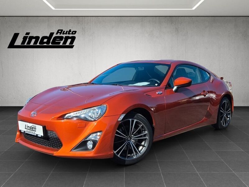 Orange Gebraucht 2014 Toyota GT86 GT Coupé | 24.670 € (Fairer Preis) - Bild 1/4