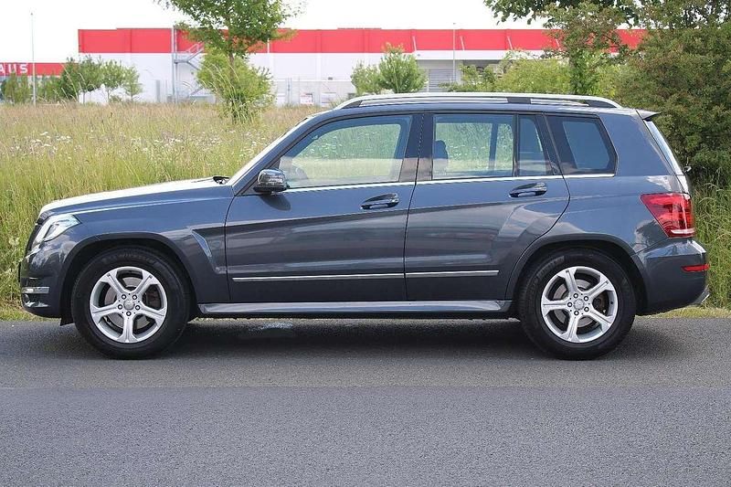 Grau Gebraucht 2013 Mercedes GLK220 SUV | 12.400 € (Superpreis) - Bild 1/4