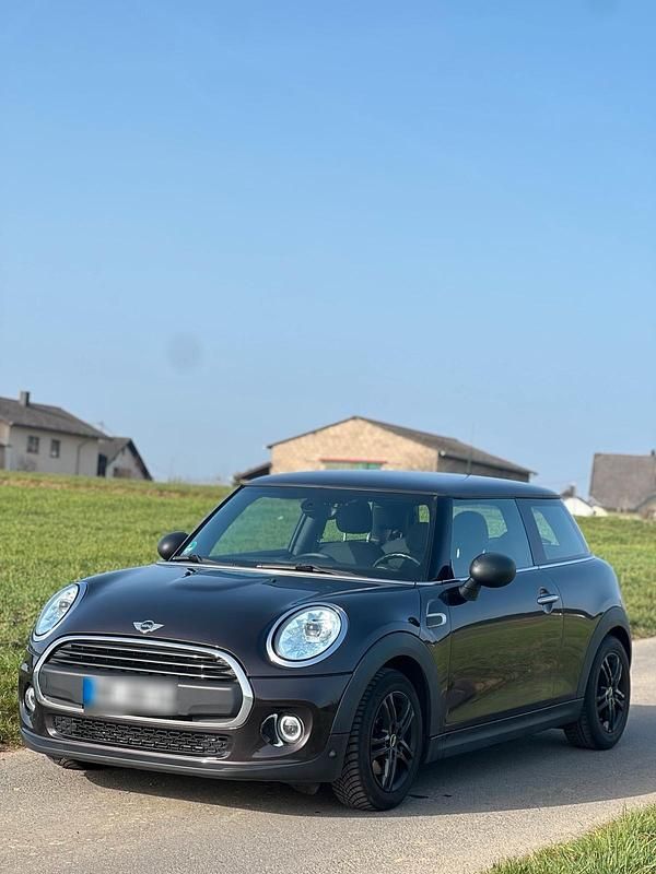 Gebraucht Mini Cooper 75 PS (55 kW) 2014 Braun Kleinwagen