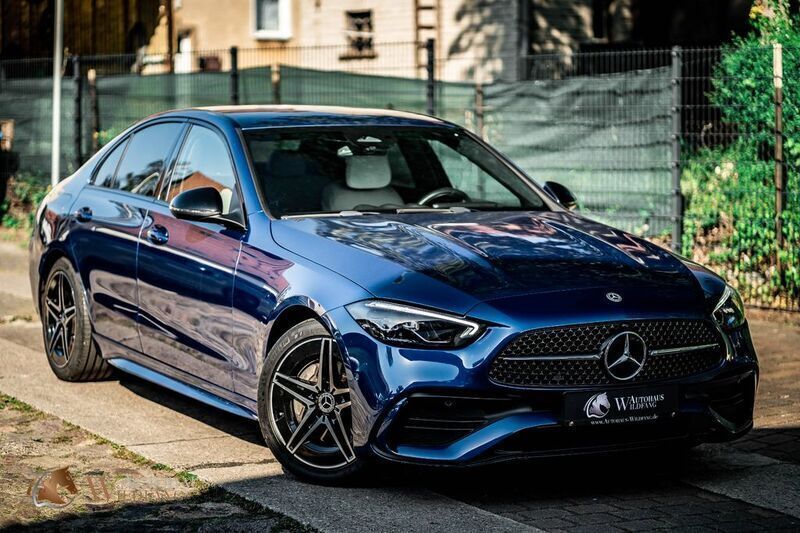 Spektralblau metalliclack Gebraucht 2024 Mercedes C200 AMG Limousine | 43.900 € (Teuer) - Bild 1/4
