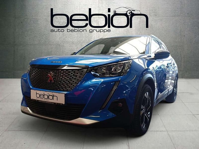 Vertigo blau Gebraucht 2024 Peugeot 2008 GT SUV | 25.900 € (Teuer) - Bild 1/4