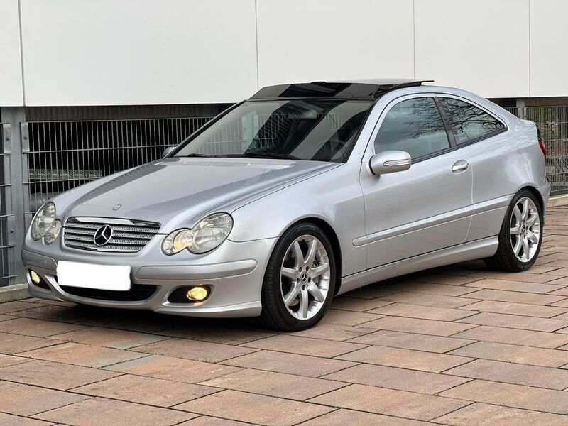 Silber Gebraucht 2006 Mercedes C350 Coupé | 6.590 € (Teuer) - Bild 1/4