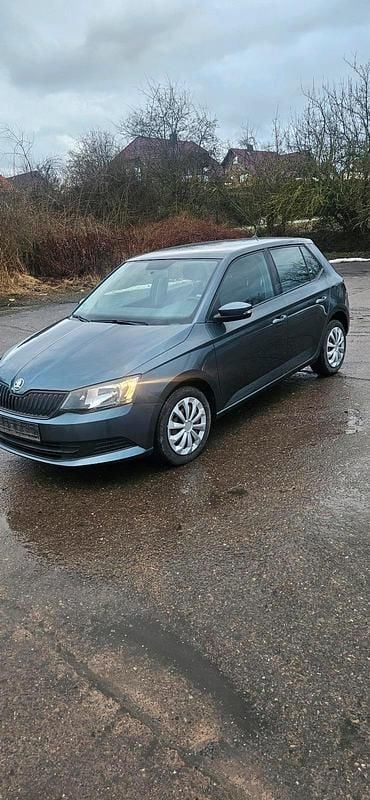 Gebraucht Skoda Fabia 60 PS (44 kW) 2016 Grau Kombi