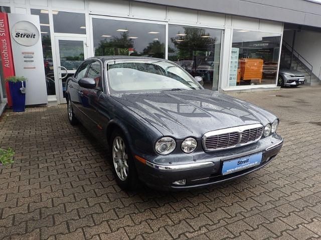 Gebraucht Jaguar XJ 258 PS (189 kW) 2004 Grau Limousine