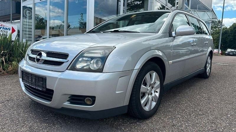 Silber Gebraucht 2005 Opel Vectra Kombi | 2.300 € (Fairer Preis) - Bild 1/4