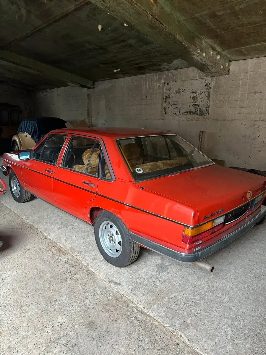 Gebraucht Audi 100 85 PS (62 kW) 1981 Rot Limousine