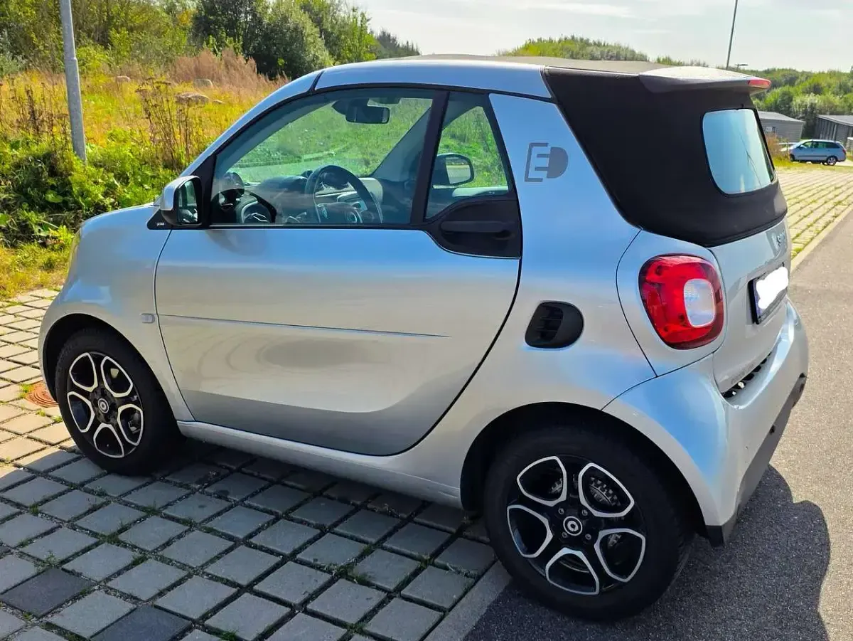 Gebraucht Smart ForTwo Electric Drive Prime 41 kW (56 PS) 2018 Silber Cabrio