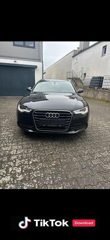 Gebraucht Audi A6 179 PS (131 kW) 2014 Schwarz Kombi