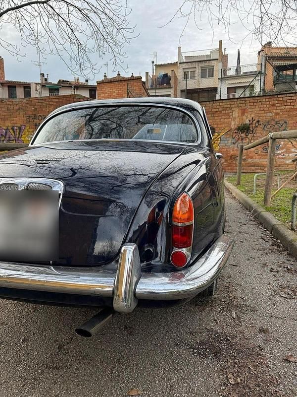 Gebraucht Jaguar 420 245 PS (180 kW) 1967 Blau Limousine