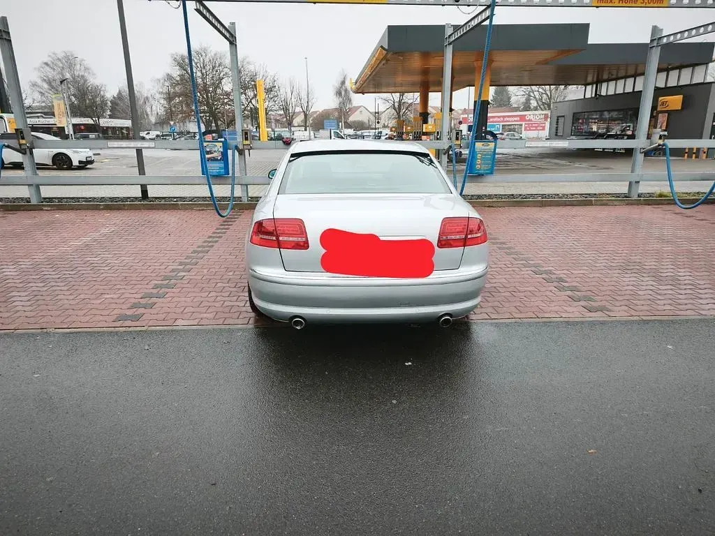 Gebraucht Audi A8 334 PS (245 kW) 2003 Silber Limousine
