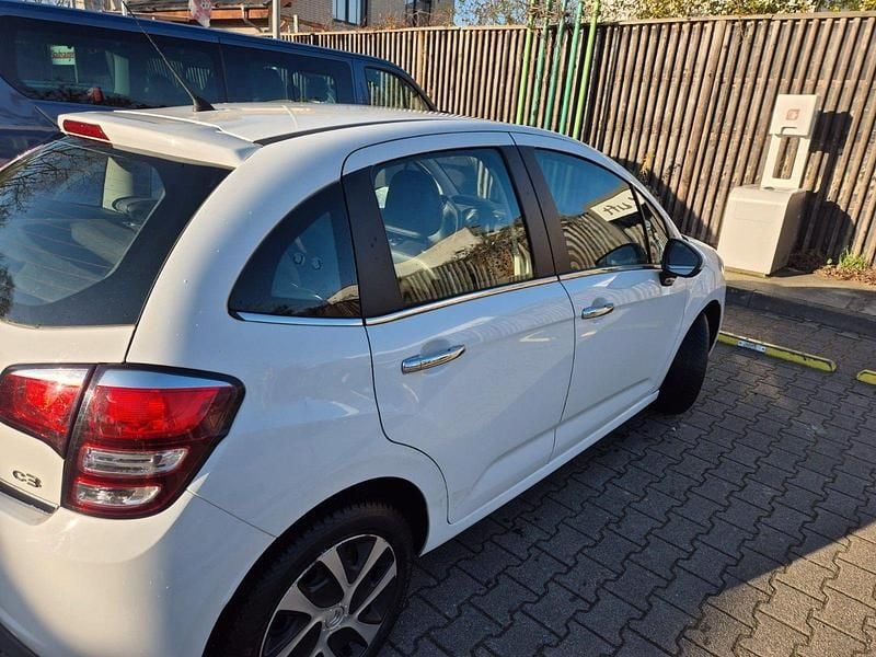 Gebraucht Citroën C3 SELECTION 68 PS (50 kW) 2015 Kleinwagen