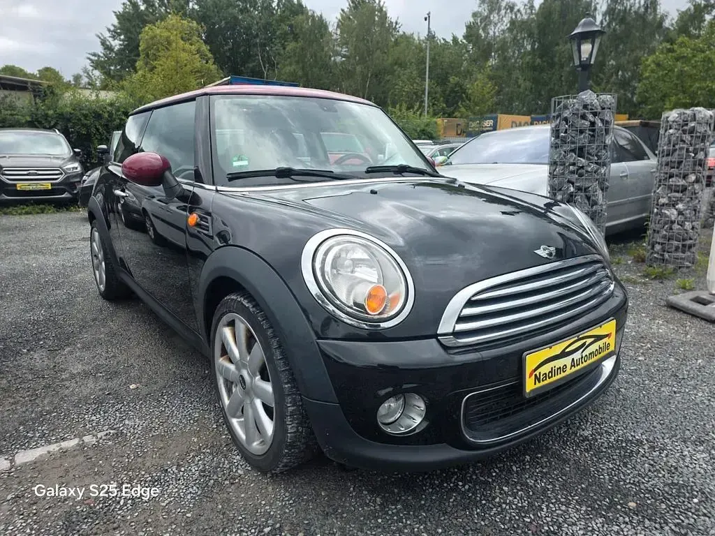 Gebraucht Mini ONE 98 PS (72 kW) 2011 Schwarz Kleinwagen
