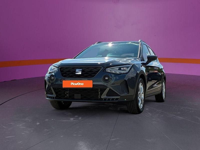 Grau Gebraucht 2023 Seat Arona FR-Line SUV | 16.990 € (Fairer Preis) - Bild 1/4