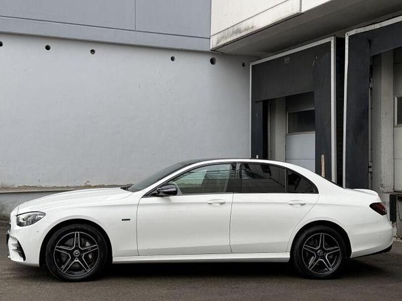 Gebraucht Mercedes E300 AMG 194 PS (142 kW) 2020 Polarweiã Limousine