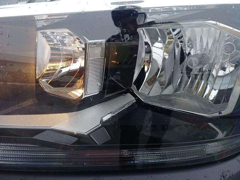 Gebraucht VW Crafter 177 PS (130 kW) 2021 Candyweiß Van