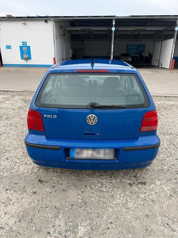 Gebraucht VW Polo 50 PS (36 kW) 2000 Blau Kleinwagen