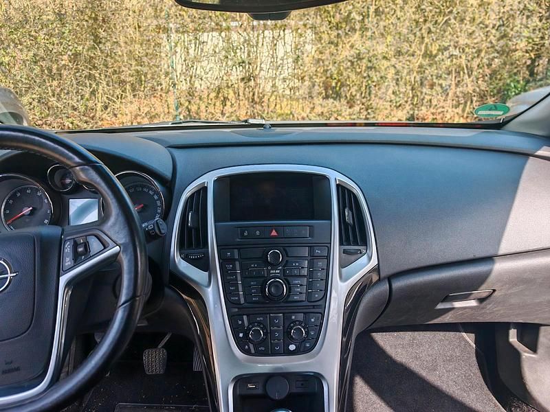 Gebraucht Opel Astra 140 PS (102 kW) 2010 Blau Kombi