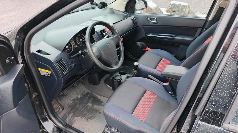 Gebraucht Hyundai Getz 65 PS (47 kW) 2005 Schwarz Kleinwagen