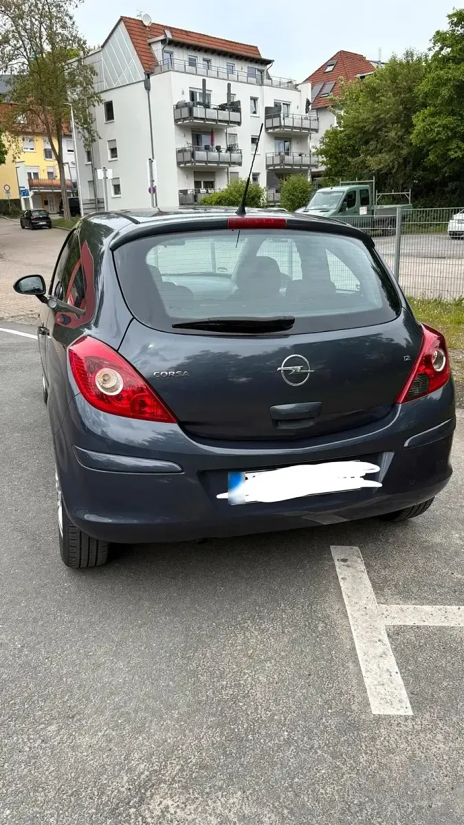 Usata Opel Corsa 80 CV (58 kW) 2007 Blu Utilitaria
