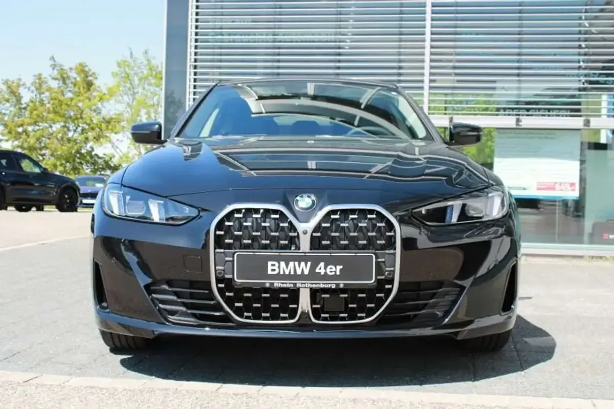 Neu BMW 420 Gran Coupé 190 PS (139 kW) 2026 Schwarz Coupé