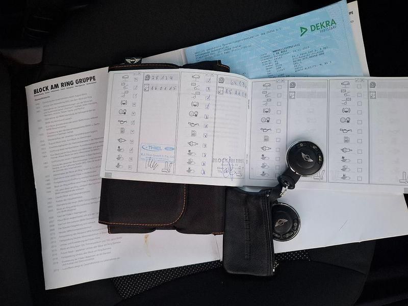 Gebraucht Mini ONE 75 PS (55 kW) 2013 Rot Kleinwagen