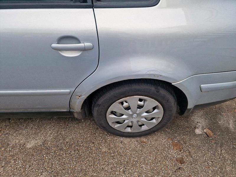 Gebraucht VW Passat 150 PS (110 kW) 1999 Silber Limousine