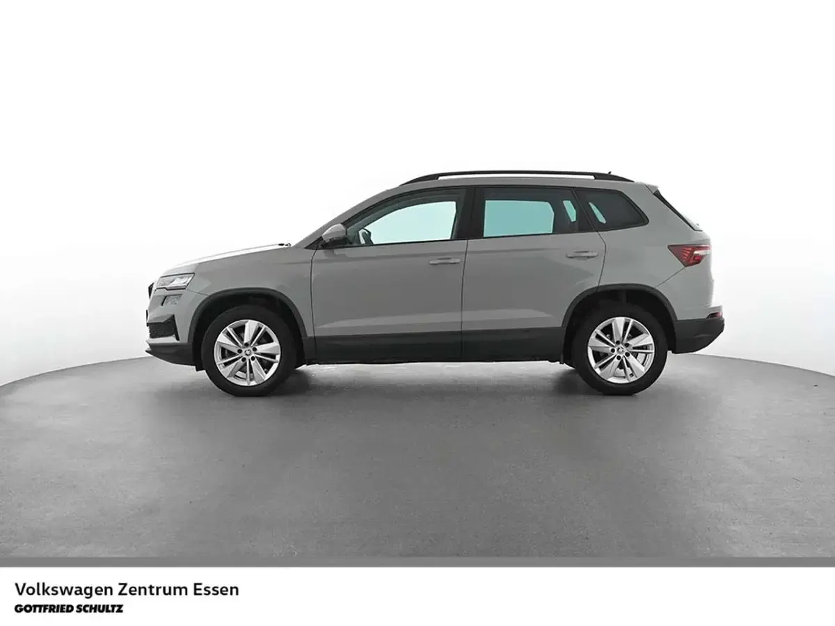 Gebraucht Skoda Karoq Ambition 150 PS (110 kW) 2023 Steelgrau SUV