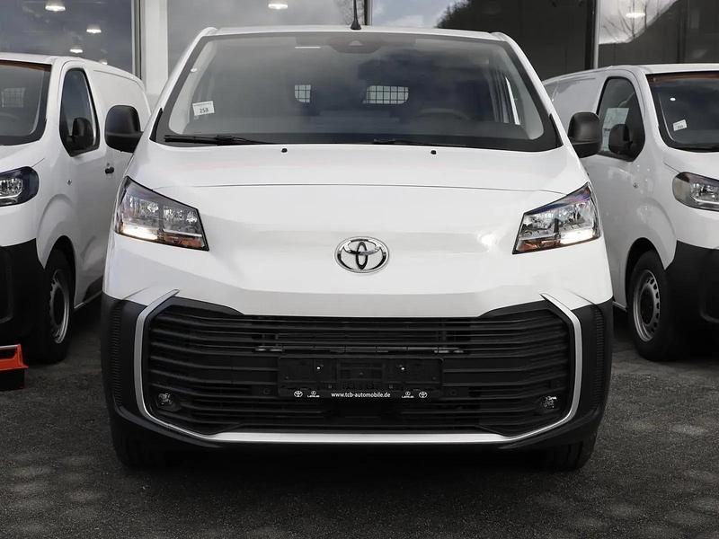 Neu Toyota Proace 144 PS (105 kW) 2025 Weiß Van / Kleinbus