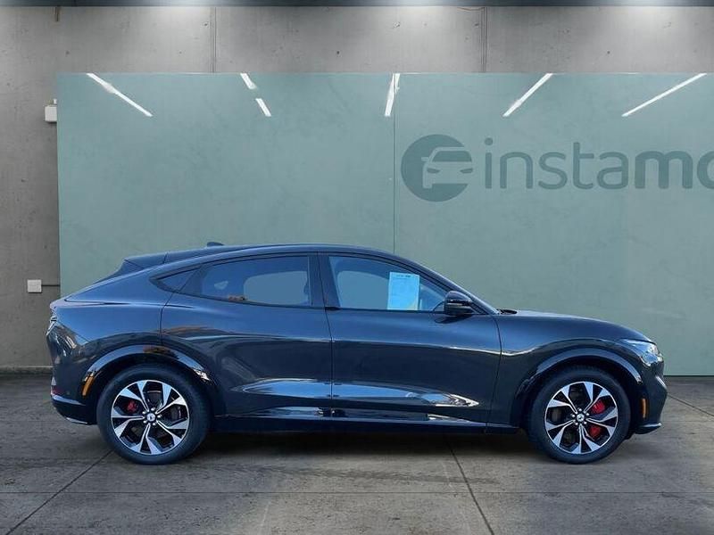 Gebraucht Ford Mustang Mach-E 258 kW (351 PS) 2022 Schwarz SUV