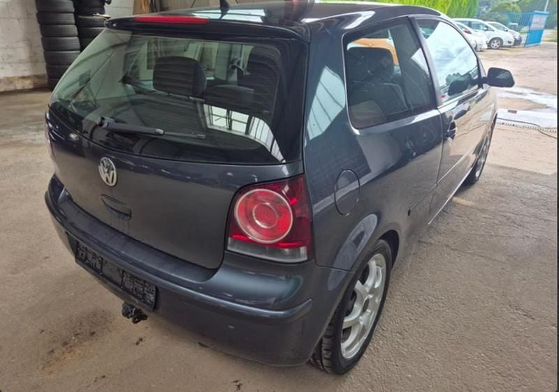 Used VW Polo 80 HP (58 kW) 2008 Silver Hatchback