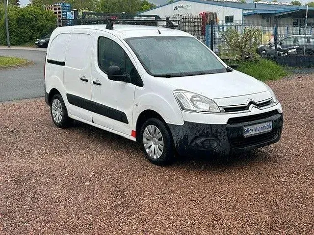 Gebraucht Citroën Berlingo 75 PS (55 kW) 2013 Weiß Van / Kleinbus