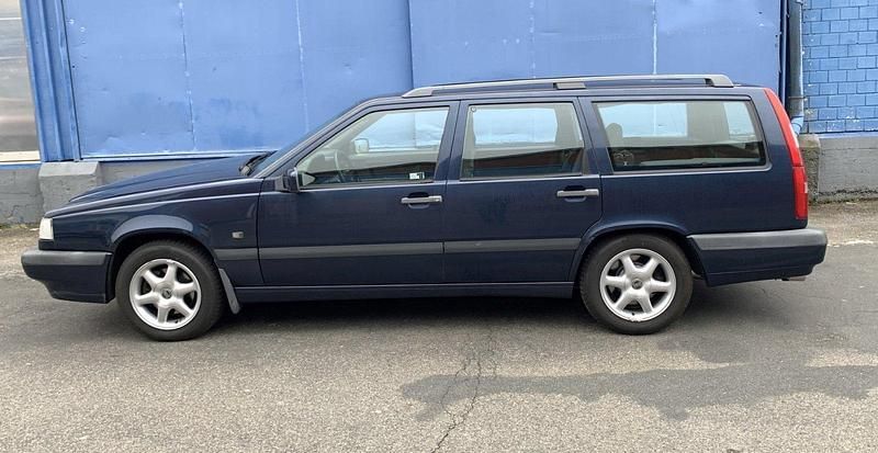 Gebraucht Volvo 850 144 PS (105 kW) 1994 Blau Kombi