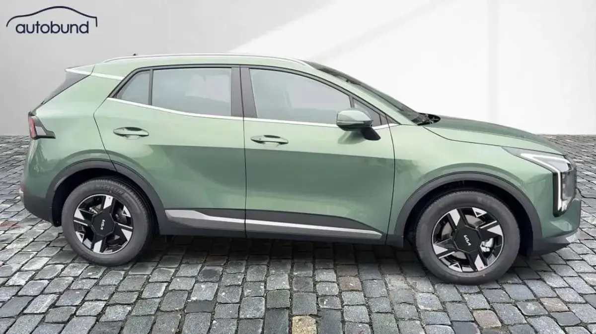 Neu Kia Sportage Urban 150 PS (110 kW) 2025 Grün SUV