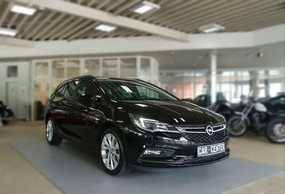 Gebraucht Opel Astra S 125 PS (91 kW) 2019 Schwarz Kombi