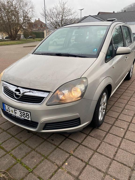 Gebraucht Opel Zafira 140 PS (102 kW) 2007 Grau Van / Kleinbus