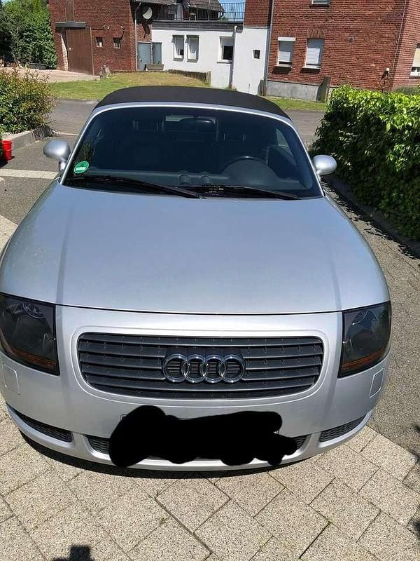 Silber Gebraucht 2000 Audi TT Roadster Cabrio | 7.750 € (Fairer Preis) - Bild 1/4